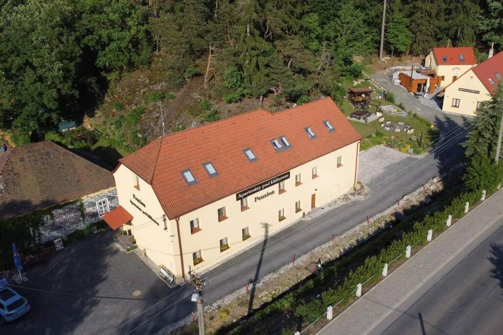 Apartmány pod Klášterem Kladruby  Exterior foto